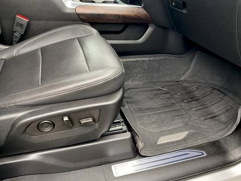 Used 2022 GMC Sierra 1500 SLT w/ SLT Premium Plus Package image 23