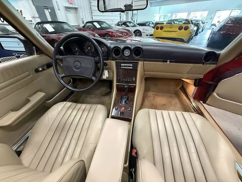 Used 1988 Mercedes-Benz 560 SL image 45