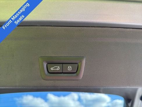 Used 2024 BMW X6 M Competition w/ Executive Package image 32