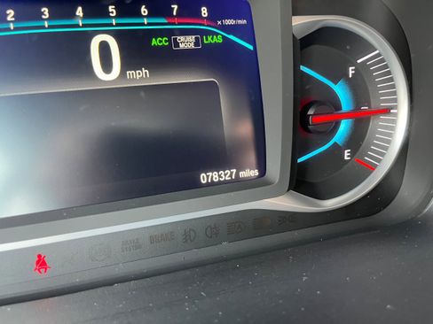 Used 2019 Honda Pilot LX image 24