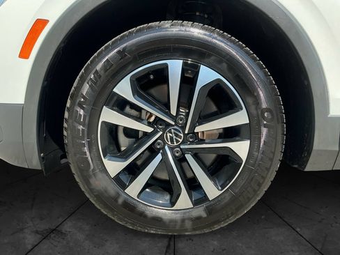 Used 2023 Volkswagen Tiguan S FWD image 15