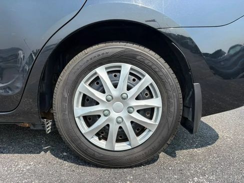 Used 2016 Toyota Corolla LE FWD image 25