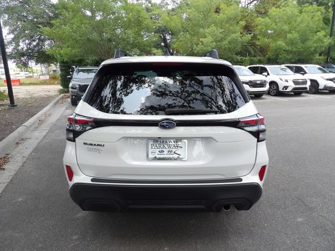 Used 2026 Subaru Forester Limited w/ Premium/Limited Package AWD/4WD image 8