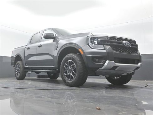 New 2025 Ford Ranger XLT w/ FX4 Off-Road Package image 17