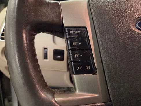 Used 2011 Ford Flex Limited w/ Rapid Spec Order Code FWD image 27