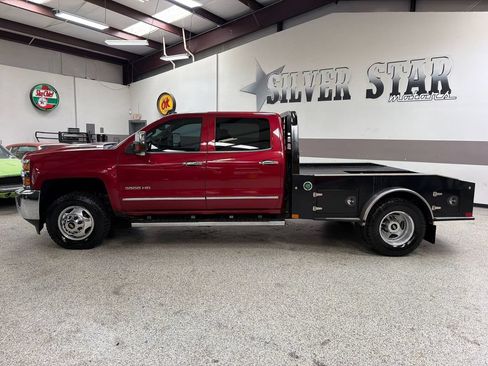 Used 2019 Chevrolet Silverado 3500 LTZ w/ Duramax Plus Package AWD/4WD image 3