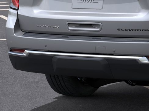 New 2026 GMC Yukon XL Elevation image 38