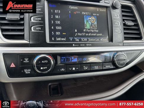 Certified 2019 Toyota Highlander Plus image 34