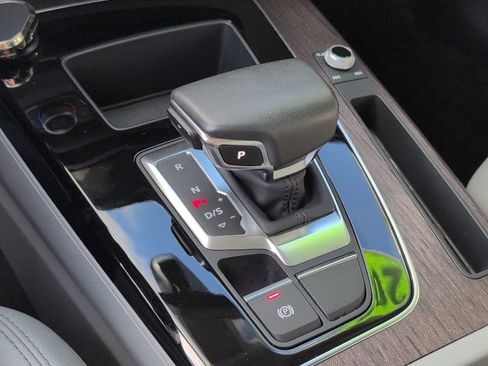 Used 2022 Audi Q5 2.0T Premium image 22