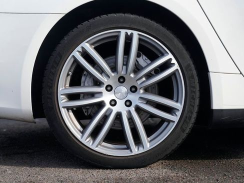 Used 2018 Maserati Quattroporte S image 11