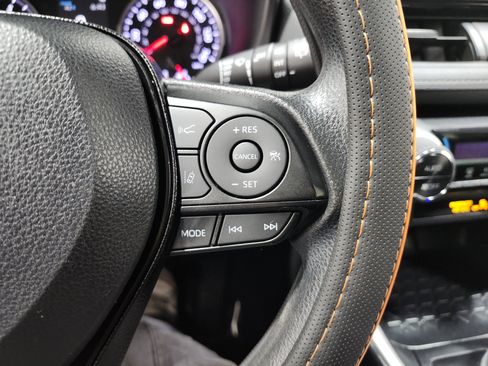 Used 2020 Toyota RAV4 XLE w/ All Weather Liner Package image 34