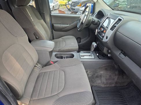 Used 2014 Nissan Frontier PRO-4X AWD/4WD image 30
