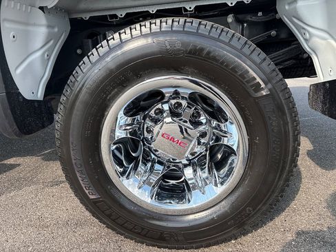 New 2026 GMC Sierra 3500 SLE AWD/4WD image 38