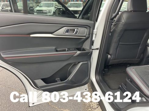 New 2026 Ford Explorer ST AWD/4WD image 9