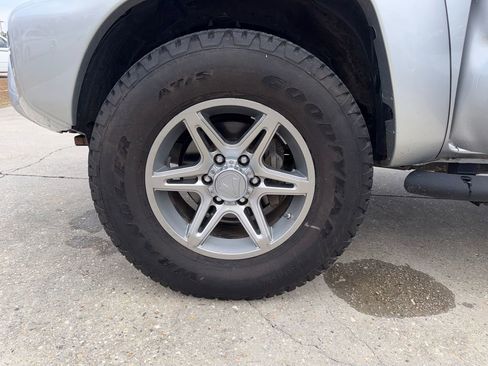 Used 2013 Toyota Tacoma PreRunner image 24