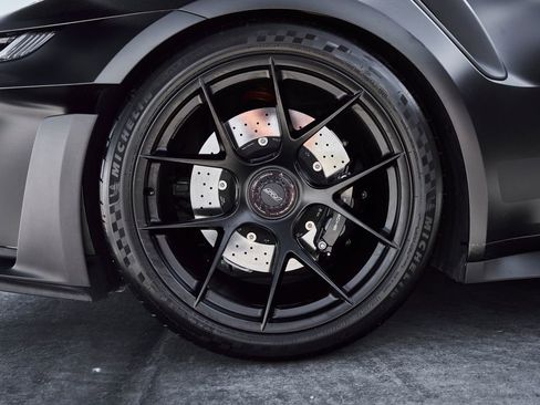 Used 2025 Porsche 911 GT3 RS w/ Weissach Package RWD image 25
