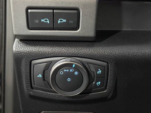 Used 2019 Ford F150 Raptor w/ Equipment Group 802A Luxury image 36