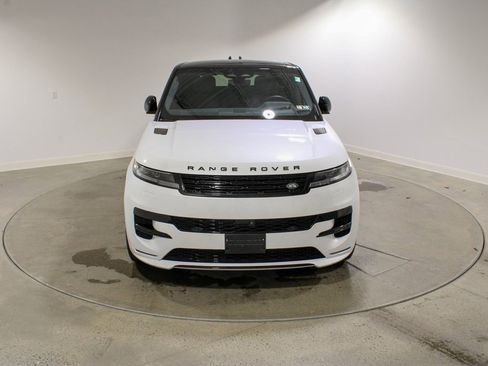 Used 2024 Land Rover Range Rover Sport Dynamic SE image 8