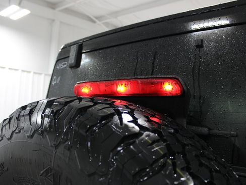 New 2025 Ford Bronco Raptor image 31