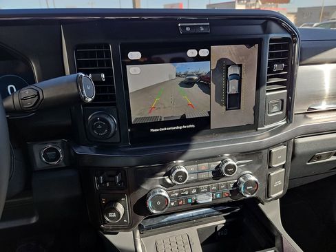 New 2026 Ford F250 Lariat w/ Black Appearance Package image 24