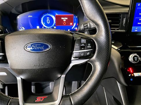 Used 2022 Ford Explorer ST w/ Equipment Group 401A image 28