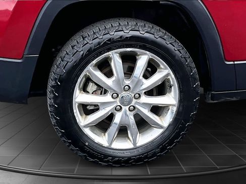 Used 2014 Jeep Cherokee Limited image 35