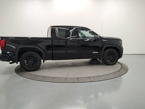 Used 2024 GMC Sierra 1500 Elevation AWD/4WD image 9
