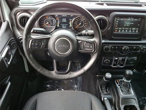 Used 2019 Jeep Wrangler Unlimited Sport S image 13