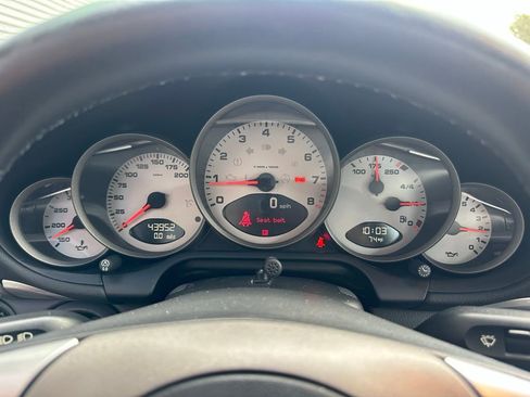 Used 2006 Porsche 911 Carrera 4S image 34