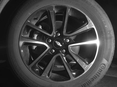 Used 2025 Chevrolet TrailBlazer LT FWD image 12