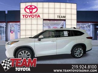 Used 2020 Toyota Highlander Limited AWD/4WD video 1