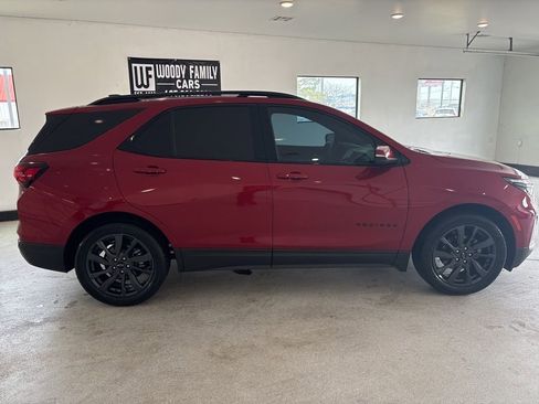 Used 2022 Chevrolet Equinox RS FWD image 26