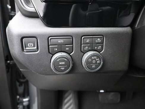 New 2026 Chevrolet Silverado 1500 LTZ w/ LTZ Convenience Package II image 17