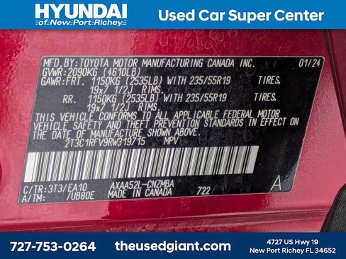 Used 2024 Toyota RAV4 XLE Premium w/ Weather Package FWD image 43