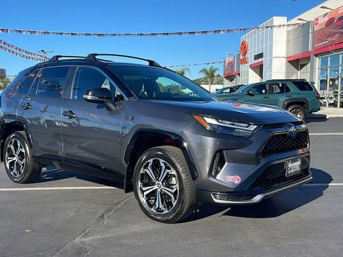 Used 2024 Toyota RAV4 XSE w/ Weather Package image 31