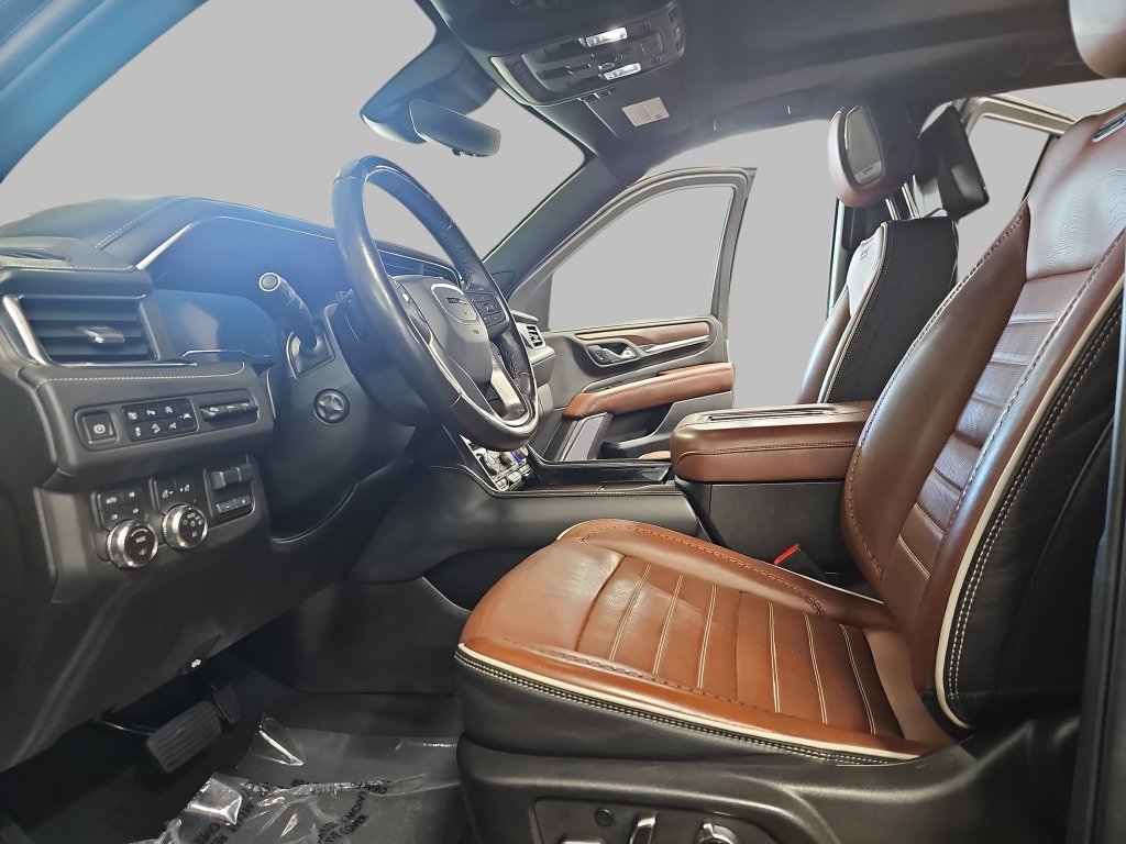 Certified 2023 GMC Yukon Denali Ultimate AWD/4WD image 22