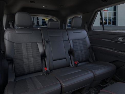 New 2026 Ford Explorer ST-Line w/ ST-Line Street Pack image 11