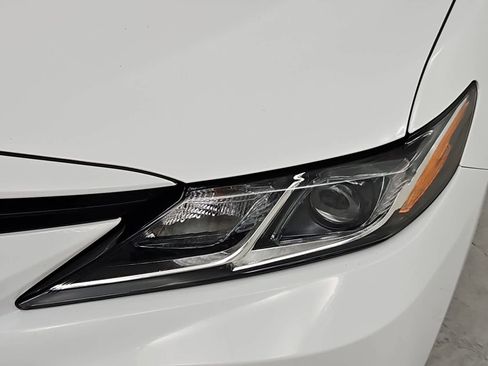 Used 2022 Toyota Camry LE FWD image 10