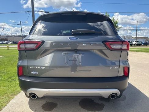 Used 2024 Ford Escape Active AWD/4WD image 11