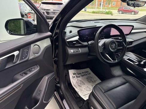 Used 2026 Buick Enclave Avenir w/ Super Cruise Package AWD/4WD image 15