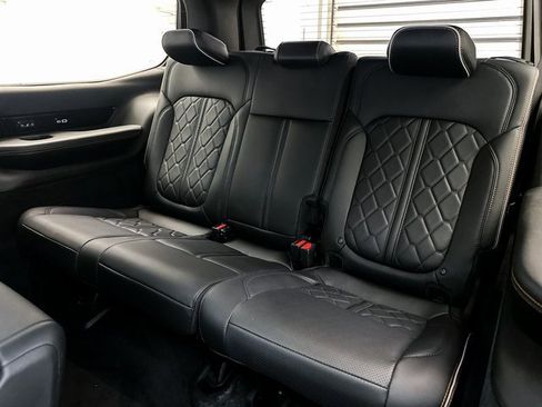 Used 2022 Jeep Grand Wagoneer Series III image 10