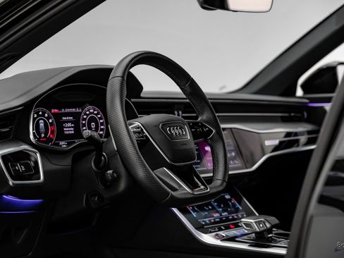 Used 2024 Audi RS 6 performance AWD/4WD image 43