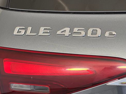 Used 2024 Mercedes-Benz GLE 450e 4MATIC image 21
