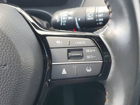 Used 2024 Nissan Altima 2.5 SV FWD image 22