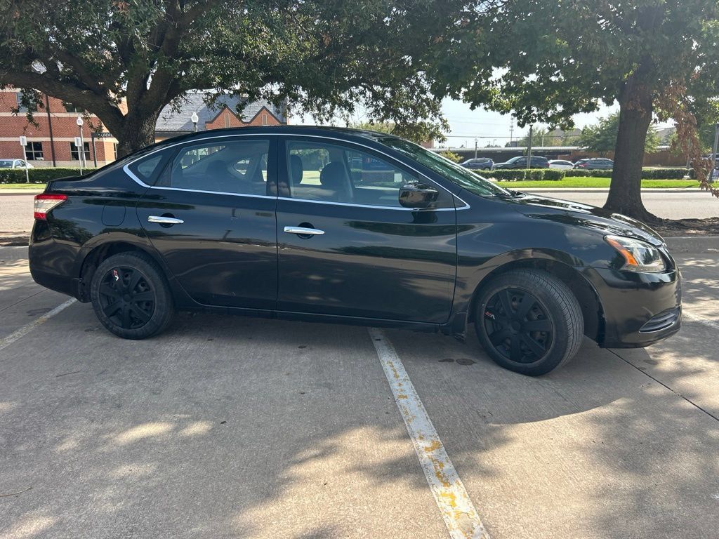 Used 2015 Nissan Sentra S FWD image 7