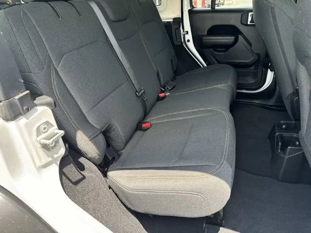 Used 2025 Jeep Wrangler Unlimited Sport AWD/4WD image 24