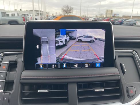 Used 2021 Chevrolet Tahoe RST w/ Luxury Package image 32