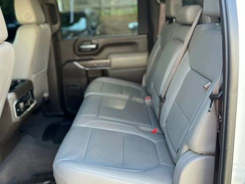 Used 2020 Chevrolet Silverado 2500 LTZ w/ LTZ Convenience Package AWD/4WD image 10