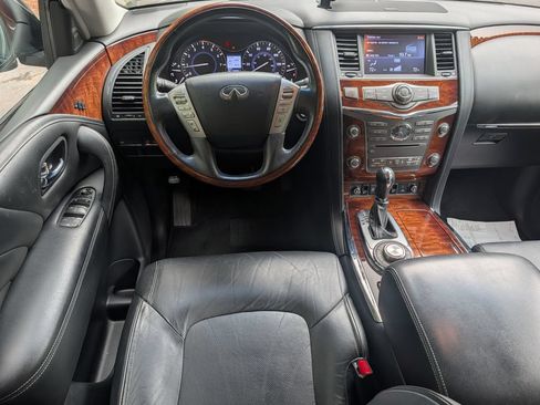 Used 2017 INFINITI QX80 4WD w/ Deluxe Technology Package image 16