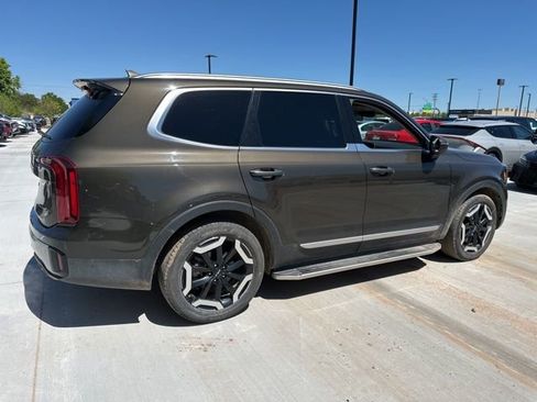 Used 2023 Kia Telluride S w/ S Sunroof Package image 15